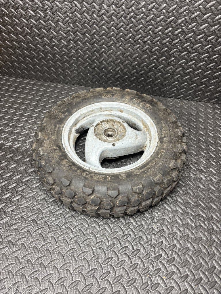 Velg Met Noppen Band Piaggio Typhoon